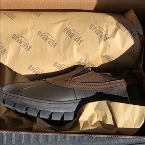 NEW in box Red Head men’s duck shoes